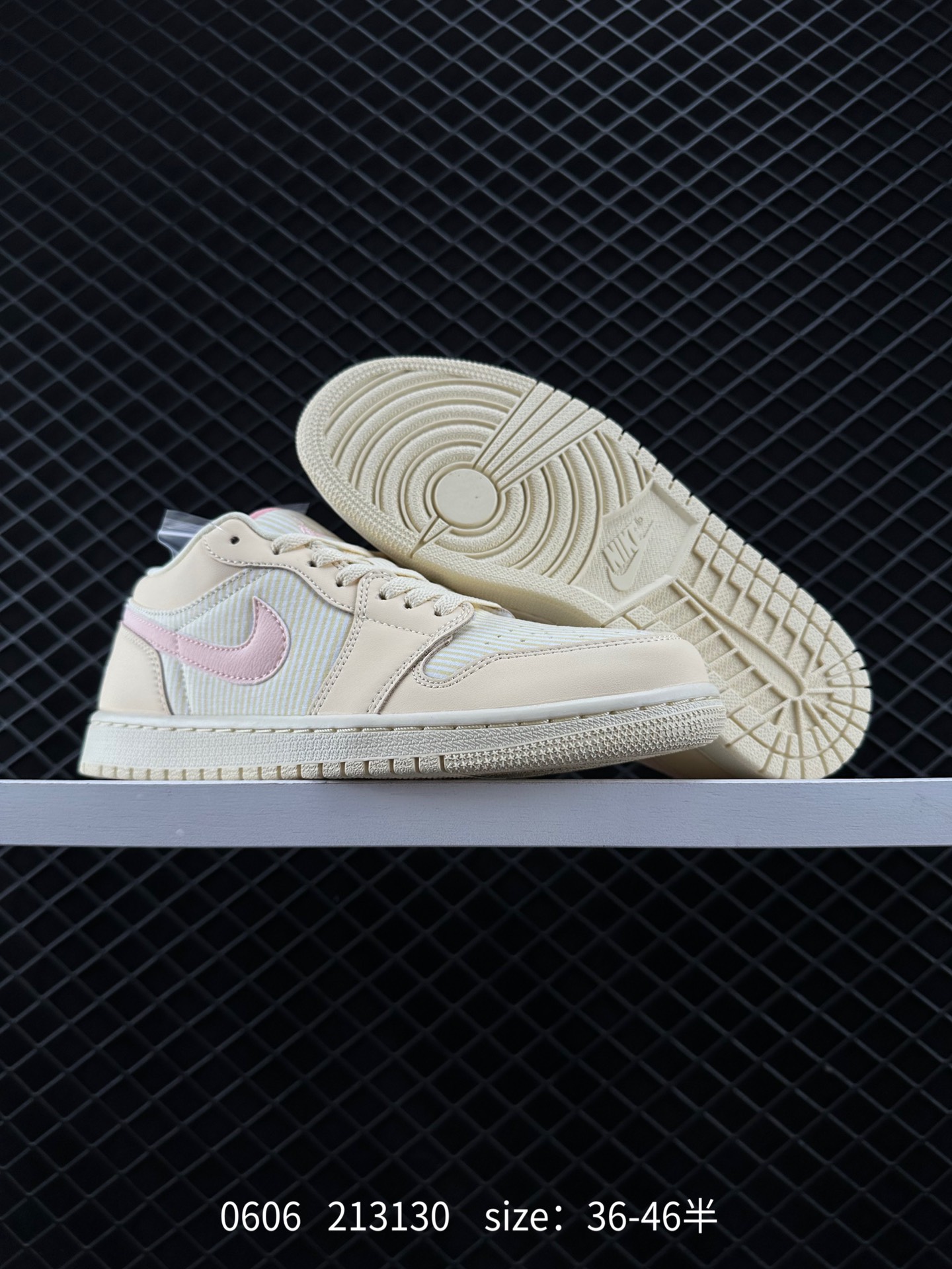 Nike Wmns Air Jordan 1 Low”White Wolf Grey“